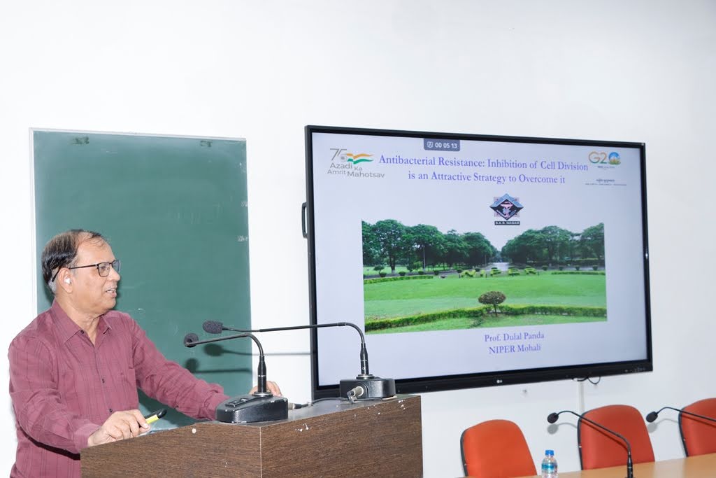 SAS Nagar Faculty Seminar Series-2024) (October 4, 2024)